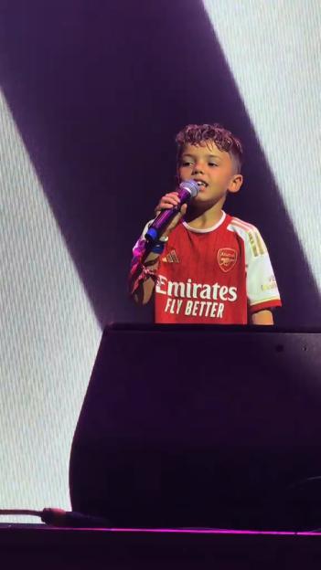 Aston Merrygold's 8-Year-Old Son Stuns Fans with Surprise Stage Performance!