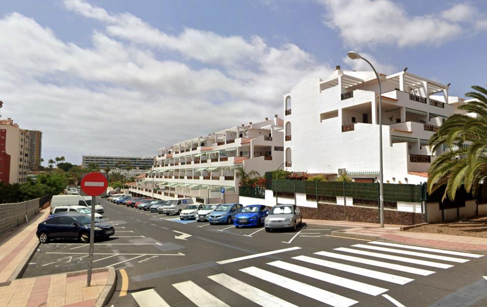 Three Men Arrested Following Violent Mugging That Left 88-Year-Old Brit Dead on Tenerife Holiday, Friends Honor His Memory