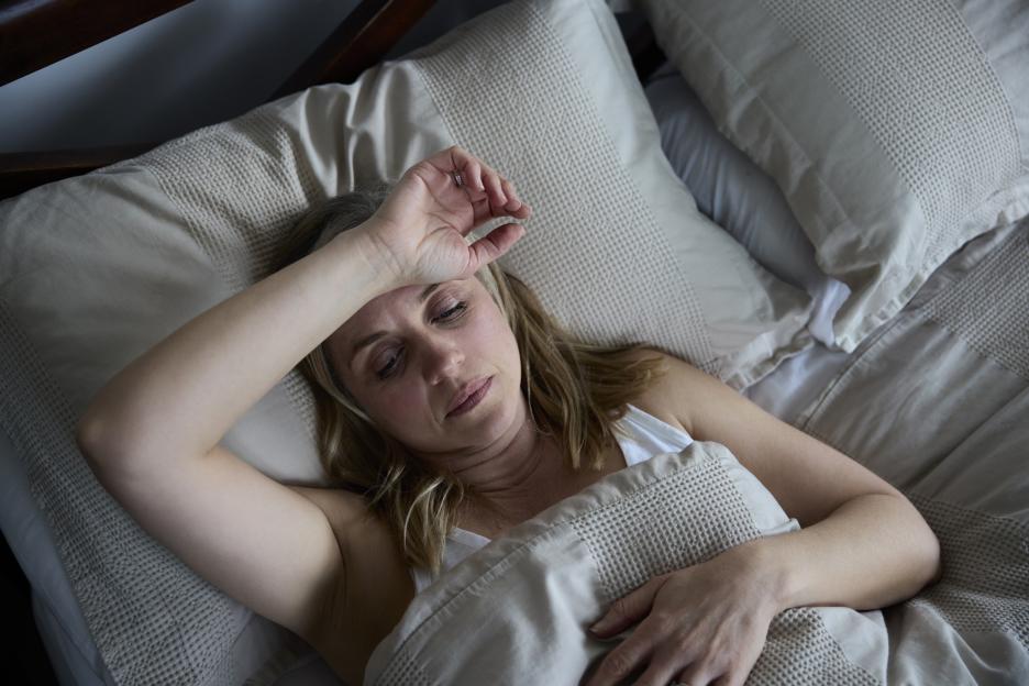 NHS Doctor Reveals Free Moisturizer Trick That Transforms Your Hot Summer Nights!