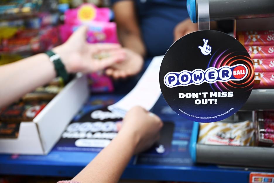 'Join This Week's £503M Powerball Draw for Just £1: Discover My 10-Line Trick!'