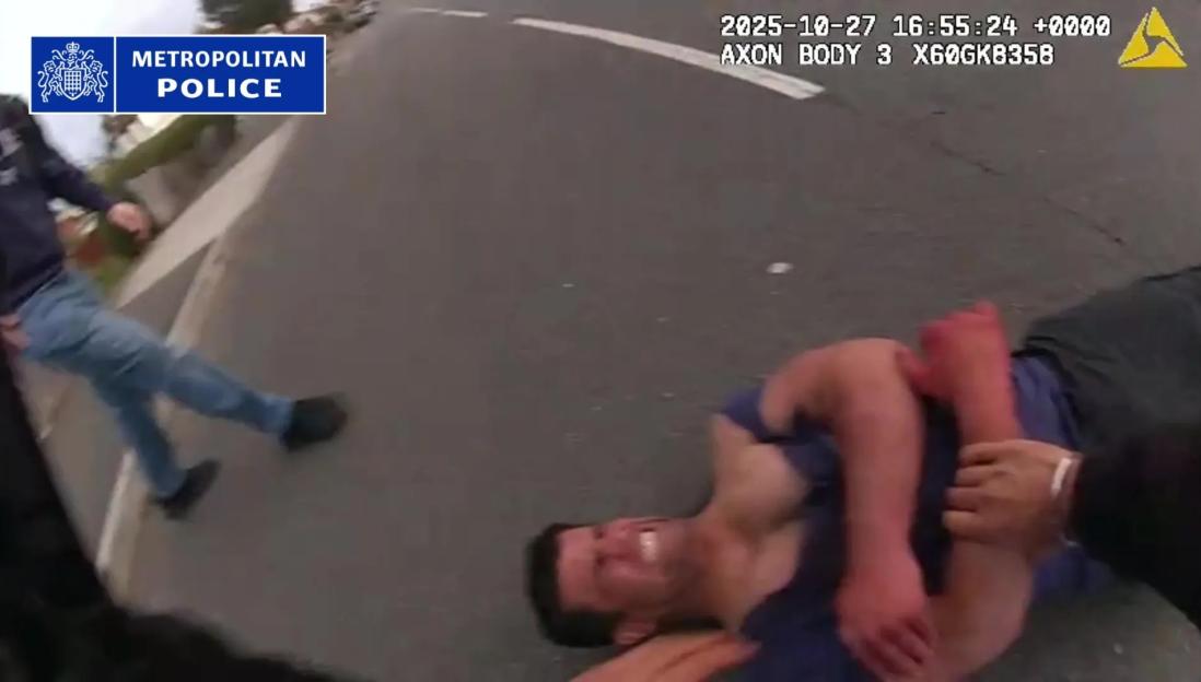 CCTV footage showing Dawood Safi being tasered by Metropolitan Police officers.