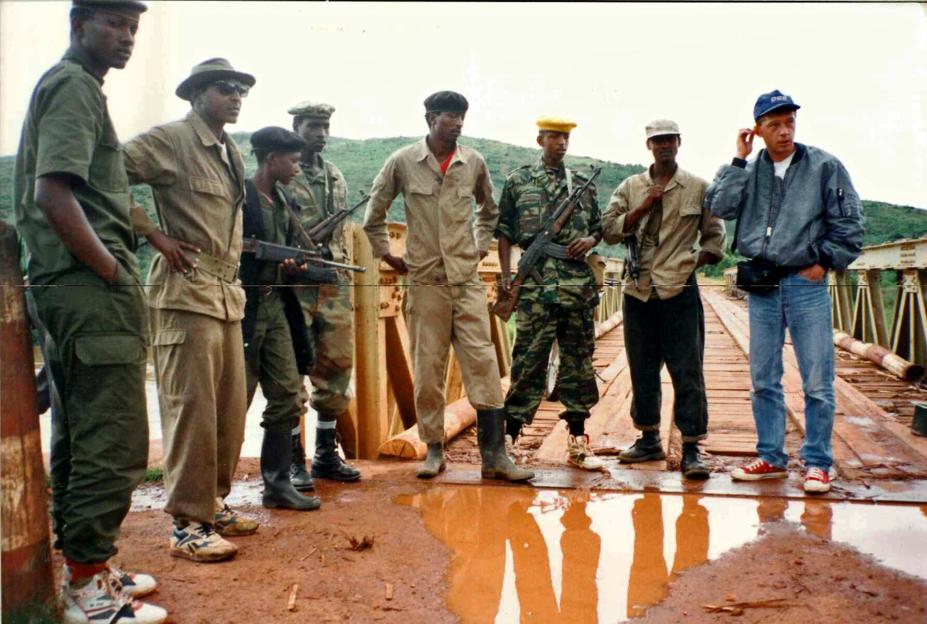 Andy Kershaw with Rwandan Patriotic Front guerillas in Rwanda.