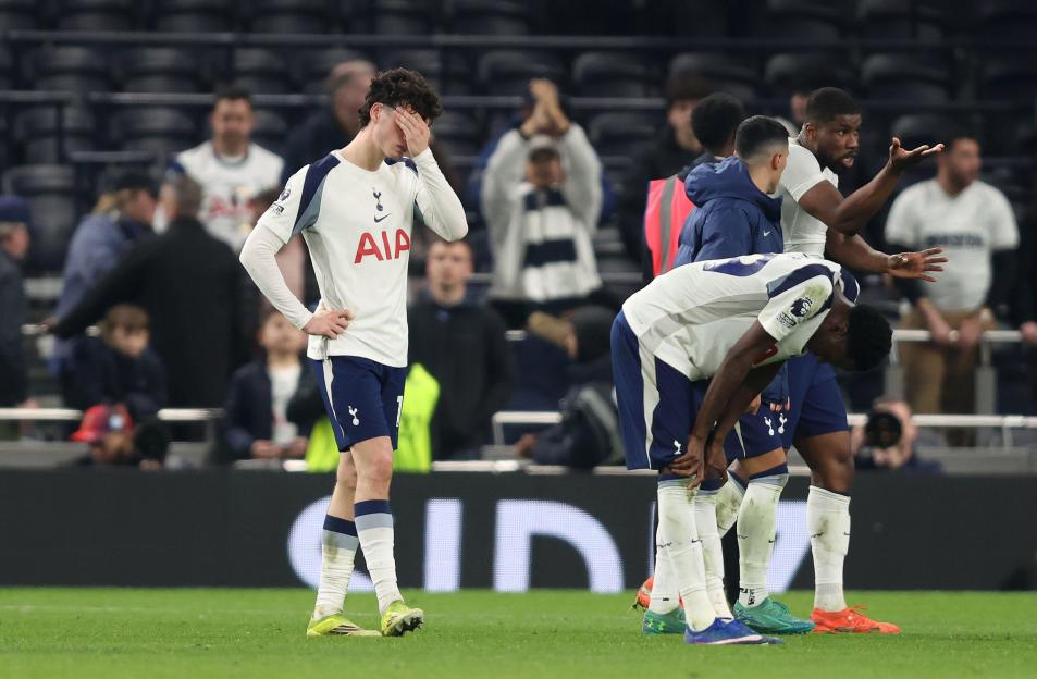Tottenham Legend Jermain Defoe Sounds Alarm: 'Catastrophic' Relegation Fears After Identifying Key Missing Players
