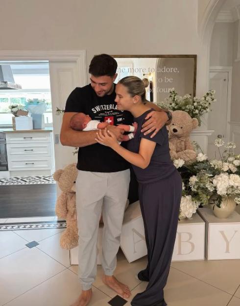 Molly-Mae Hague and Tommy Fury with their newborn baby Bambi.