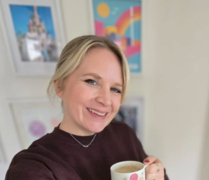 'How I Earn £1k Annually on Vinted: The Top 2 Mistakes Moms Make That Keep Cash Out of Their Pockets!'