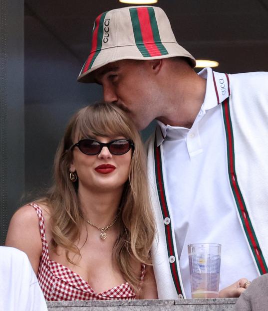 Taylor Swift and Travis Kelce attending the US Open.