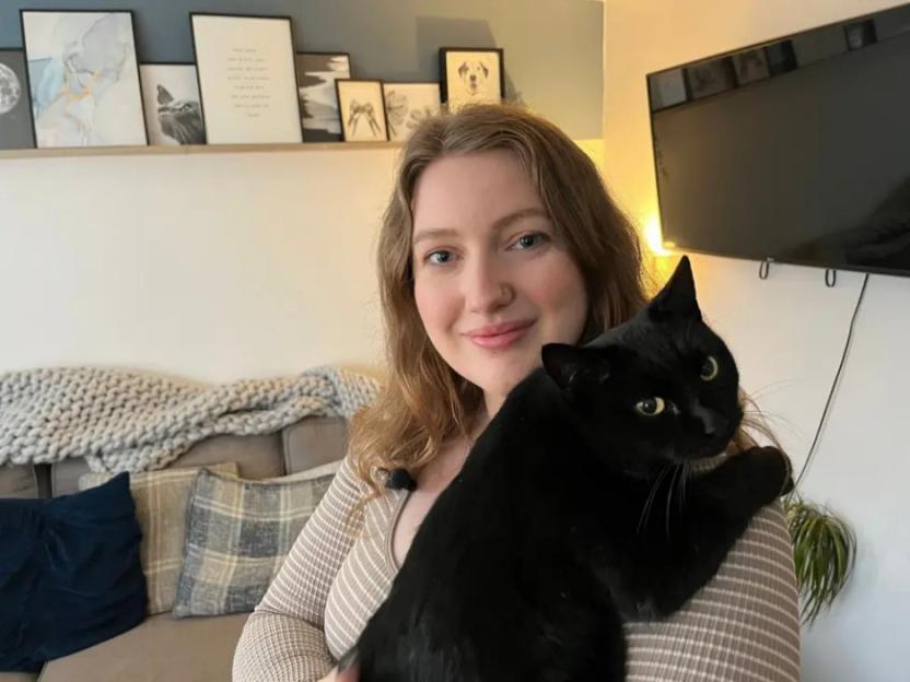 'Heartwarming Christmas Miracle: Owner Reunited with Cat After Five Years of Being Missing!'