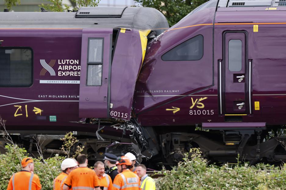 Train collission in Bedford area
