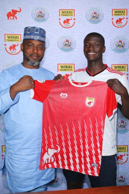 Wikki Tourists Strengthen Defense with Signing of Gabriel Solomon