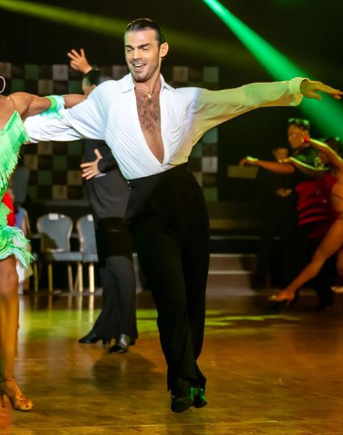 Giuseppe Nonnis and Lyle Khntsishvili perform in Pro Open Latin at the Japan Open 2026.