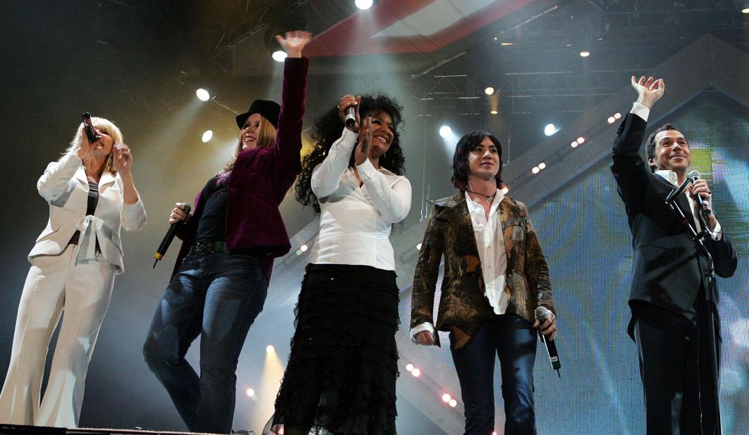 Rowetta Satchell, Tabby Callaghan, Steve Brookstein, Verity Keays, and Emma Paigne performing live at The X Factor Live UK tour.