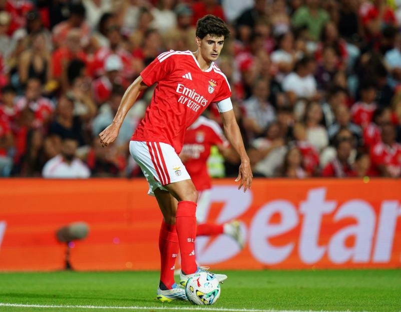 SL Benfica player Goncalo Ramos with the ball during a pre-season friendly match against Villarreal CF.