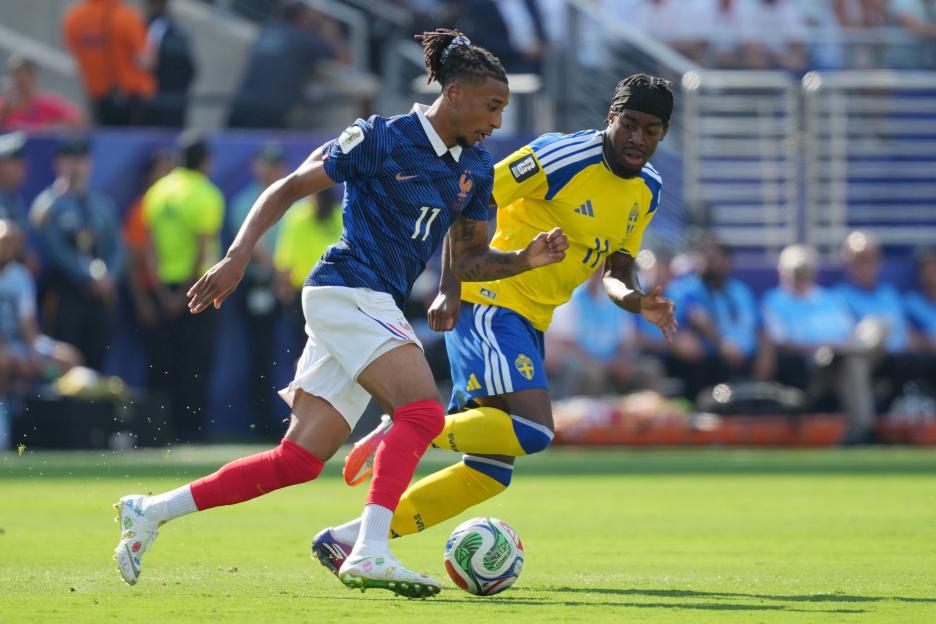SOCCER - FIFA World Cup - France vs. Sweden