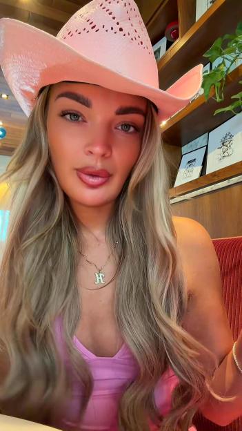 NINTCHDBPICT001072203328