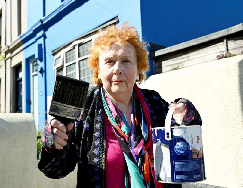 Pensioner Paints Home Blue to Liven Up ‘Dreary’ Street, But Faces Repainting Order After Single Complaint