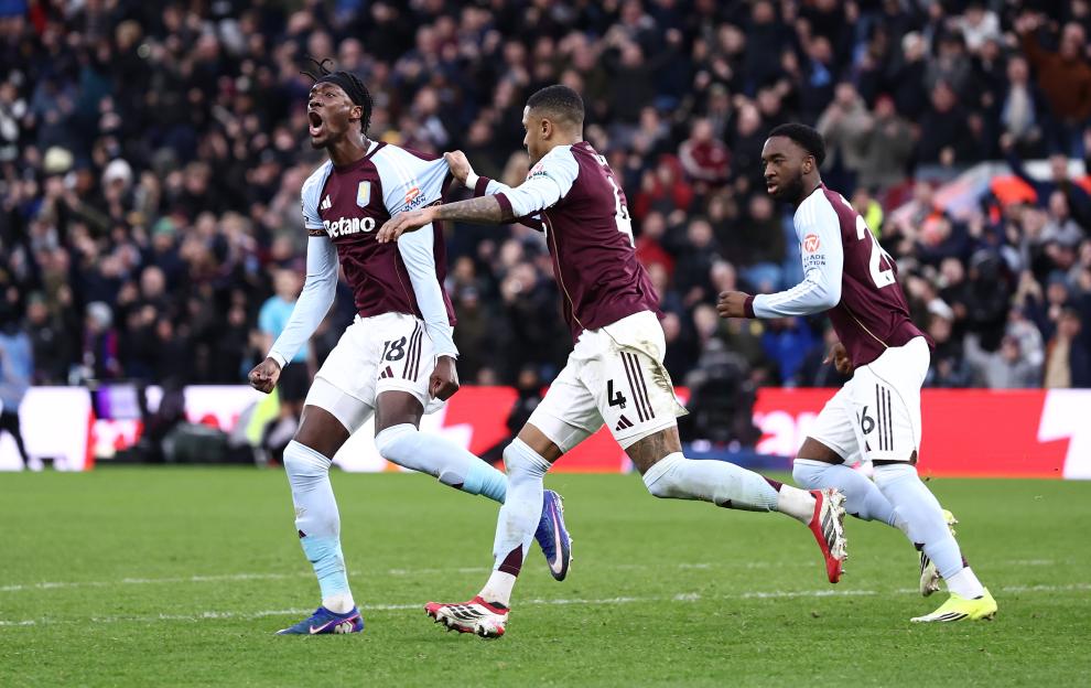 Aston Villa v Leeds United - Premier League