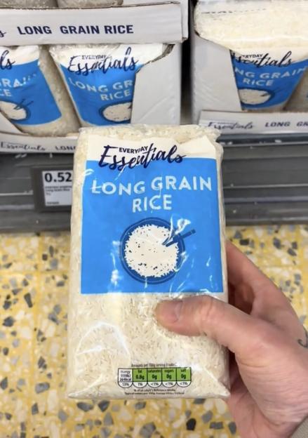 VIDEO: Budget savvy dad reveals how to make it to payday with ¿23 'survival shop'