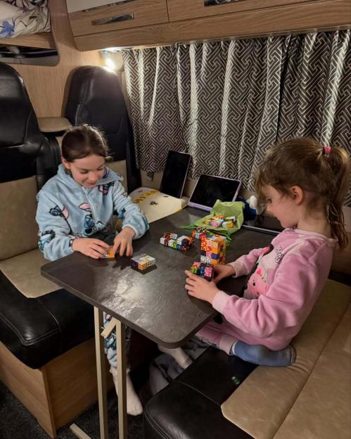 NINTCHDBPICT001051465975