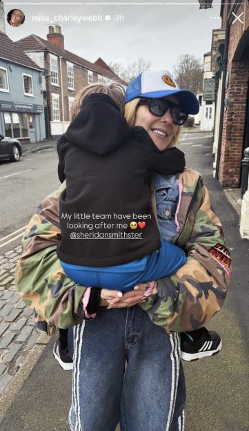 Sheridan Smith Rallies Behind Emmerdale's Charley Webb Following the Heartbreaking Loss of Her Mother