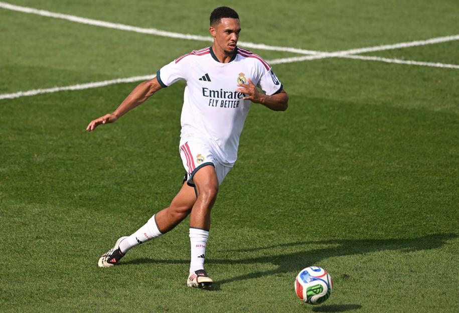 Jose Mourinho Transforms Trent Alexander-Arnold into a 'Triple Threat' with Precision Tactics in Real Madrid Pre-Season Showdown