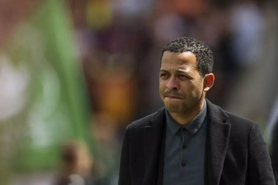 EPL Update: Liam Rosenior Discusses Stepping In for Maresca as Chelsea's New Manager