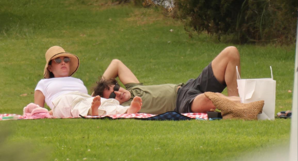 *PREMIUM-EXCLUSIVE* MUST CALL FOR PRICING BEFORE USAGE - Singer Katy Perry and Justin Trudeau turned heads in Santa Barbara as they packed on the PDA during a picturesque picnic date. *PICTURES TAKEN ON 13/06/2026*