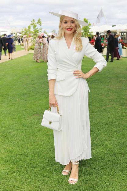 Holly Willoughby Dazzles at Royal Ascot as Fashionistas Shine in Stunning Dresses on Ladies Day!