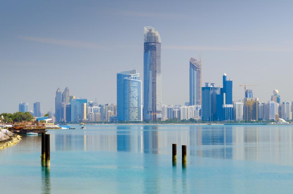 Experience the Thrill of the Abu Dhabi Grand Prix 2025: Secure a Five-Night F1 Package with Flights, Four-Star Accommodation, and Yas Marina Tickets for Just £2,549!