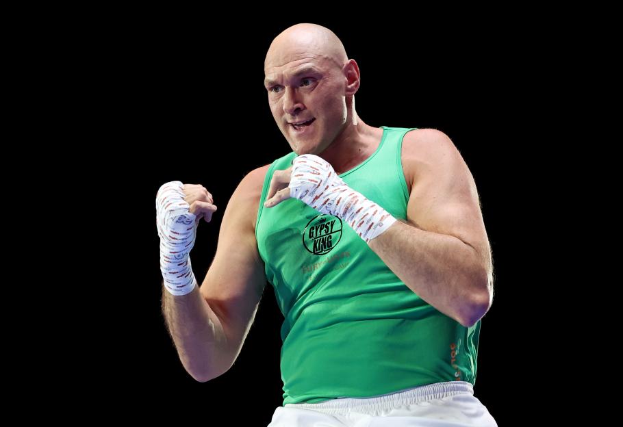 Tyson Fury Challenges Fabio Wardley to Epic All-British Heavyweight Title Showdown!