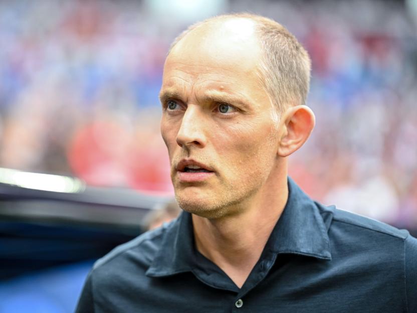 Miami Gardens, United States. 11th July, 2026. coach Thomas Tuchel (England) Looks on during the FIFA World Cup 2026 Quarter Final match between Norway and England at Miami Stadium on July 11, 2026 in Miami Gardens, United States. (Photo by Harry Lan