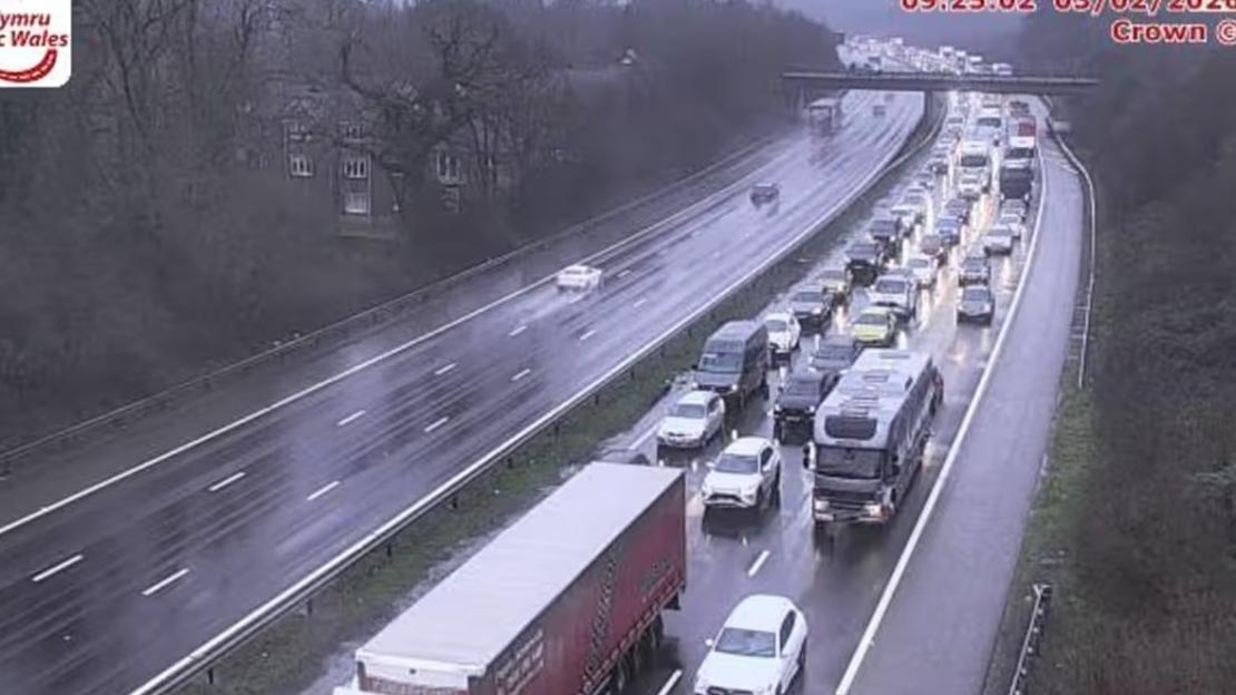 M4 Shut Down After Crash: Expect Long Delays as Police Warn of Extended Closure