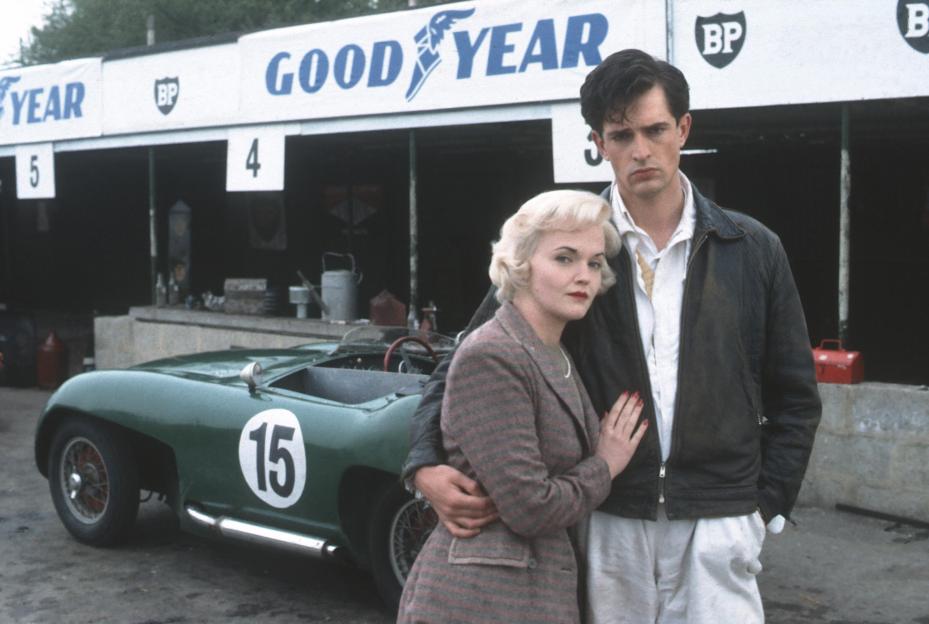 Miranda Richardson and Rupert Everett as Ruth Ellis and David Blakely in "Dance With a Stranger."