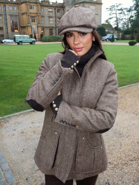 Gemma Owen from Love Island Gives Fans a Glimpse of Her Boyfriend on a £700-a-Night Getaway!