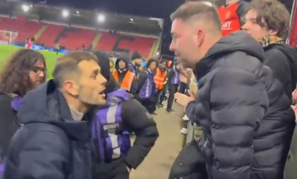 Wilshere calming upset supporter