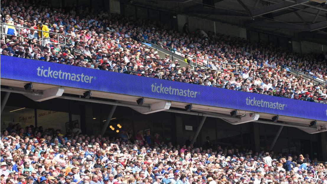 'British Fans Eager to Cross the Pond for Epic US Sports Bucket List Experiences'