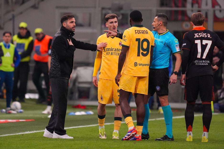 FOOTBALL - ITALIAN CHAMP - MILAN v COMO, Milan, Italy, Italy - 18 Feb 2026