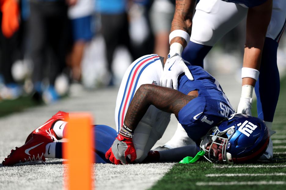 Los Angeles Chargers v New York Giants