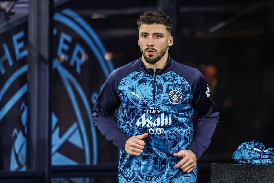 Prem Stars on Edge: Fears of Insider 'Tradesman' Alerting Burglars After Ruden Dias Break-In