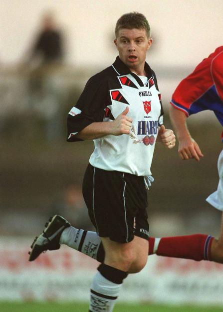 Liam Dunne of Dundalk FC in action during a soccer match.