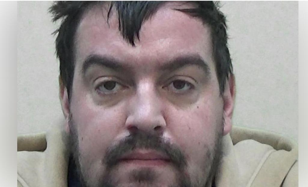 CAUGHT RED-HANDED- ABUSIVE BF CAPTURED ON HOME CCTV BEATING, STRANGLING AND HEAD BUTTING ME