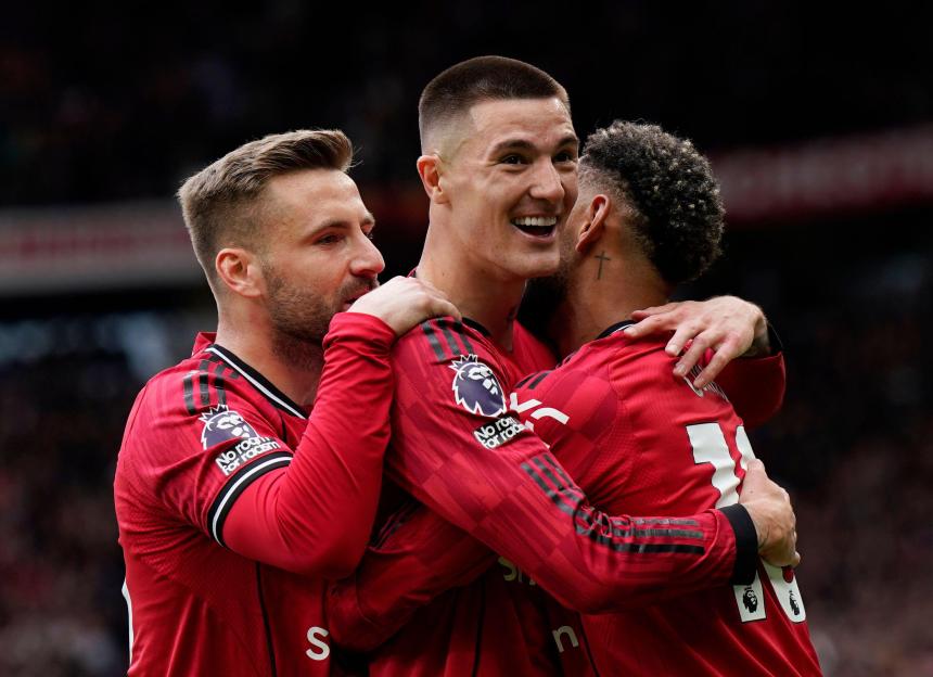 Man Utd Triumphs 3-2 Over Liverpool: Kobbie Mainoo Secures Champions League Berth Amid Heartfelt Cheers for Unwell Fergie at Old Trafford