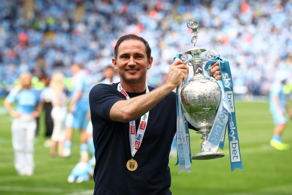 Frank Lampard's Bold Move: Seeks to Bring Former Chelsea Star to Coventry and Receives Quick Reply!