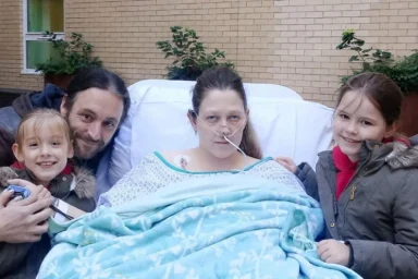 Common stomach condition caused my bowel to EXPLODE – it was more painful than childbirth
