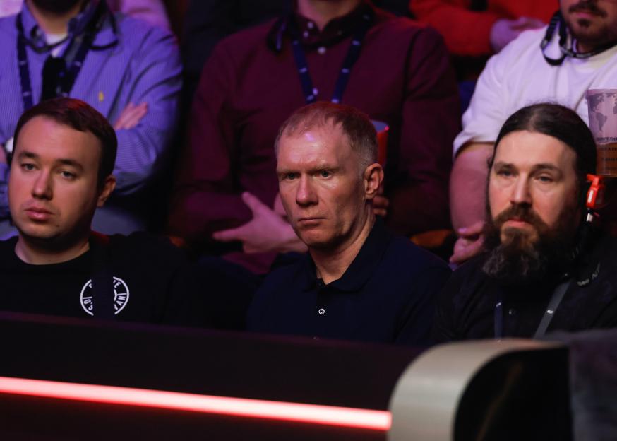 Ronnie O'Sullivan Delivers Classy Four-Word Reply to Paul Scholes After His Snooker Debut