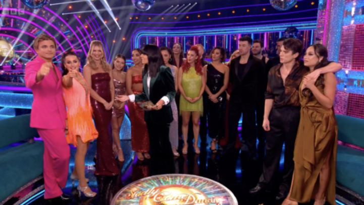 'Awkward Silence: Amber Davies and Nikita Kuzmin's Joke Bombs on Strictly, Leaving Claudia Winkleman Stunned!'