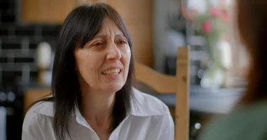 "Shocking Twist: Long Lost Family Guest Stunned to Learn She'd Met Her Sibling Before Their Emotional Reunion!"