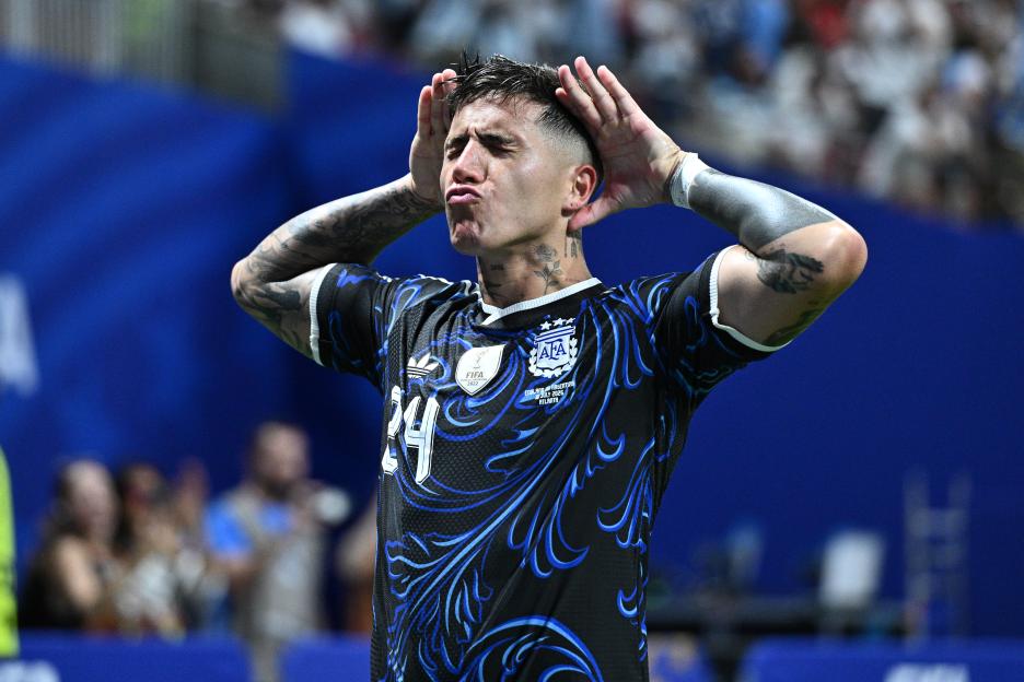 Enzo Fernandez Takes a Jab at England Fans with ‘Wonderwall’ Post After Argentina Shatters Three Lions' World Cup Hopes