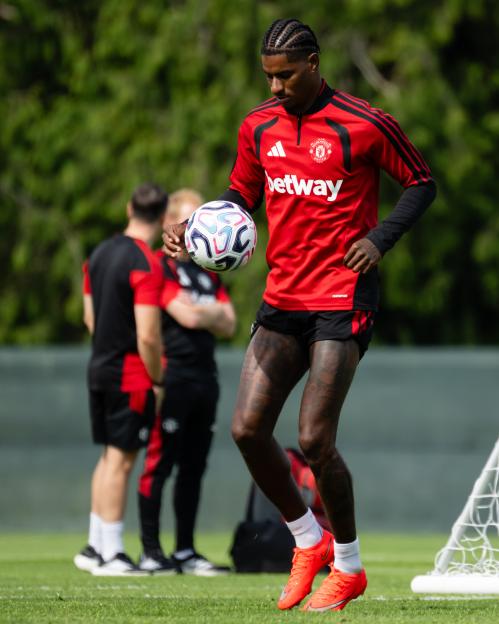 Marcus Rashford Returns to Man Utd Training After 19 Months as England Star Weighs Transfer Options