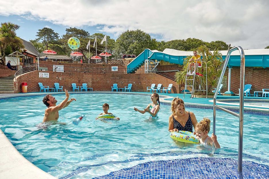 NINTCHDBPICT001070636179