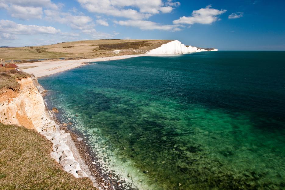 Discover the Top UK Beach for Spring: The Stunning Filming Location for Harry Potter and Robin Hood!